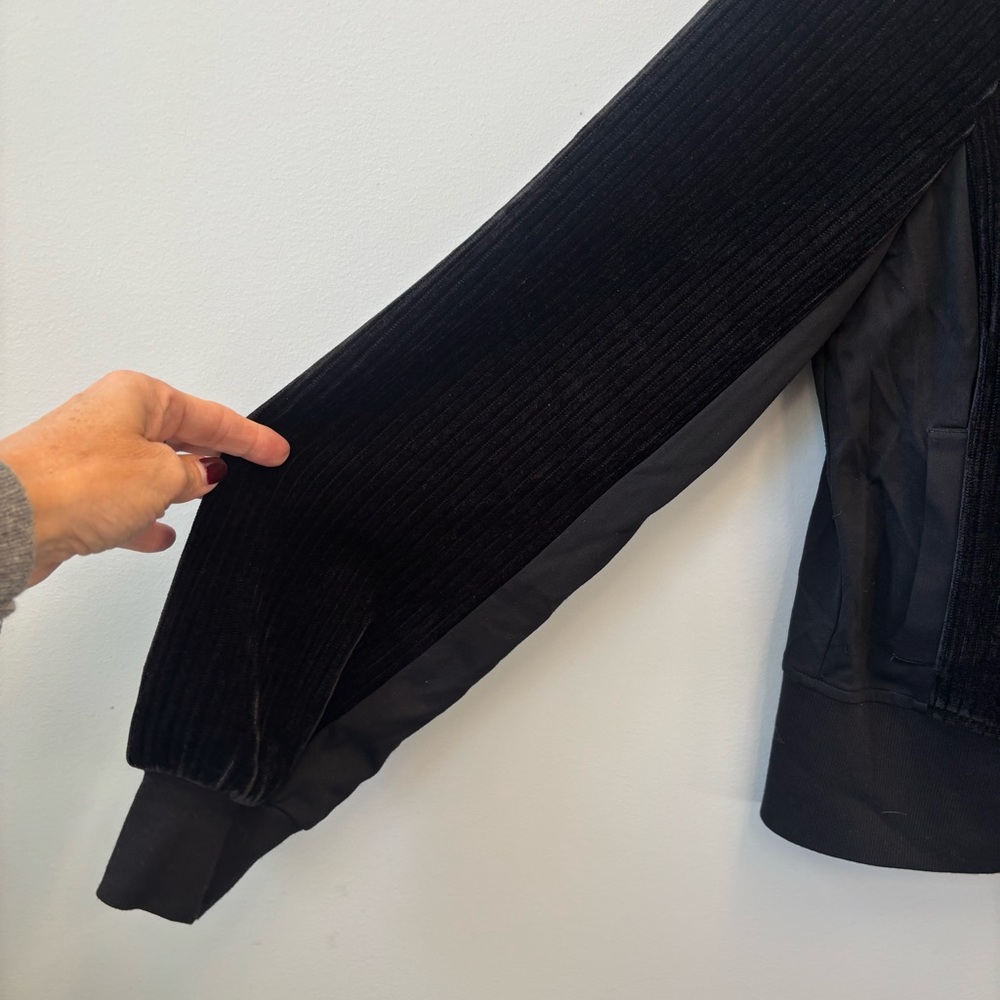 Cabi Team Jacket Medium Black Zip Front Bomber Pockets Casual 4499 - Picture 7 of 13